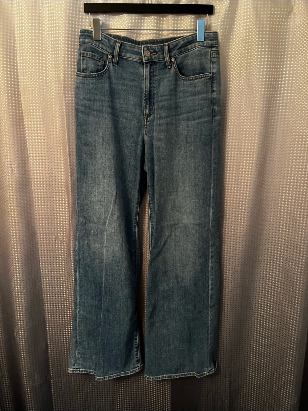 Chico's Wide-Leg Jeans in Medium Blue Wash